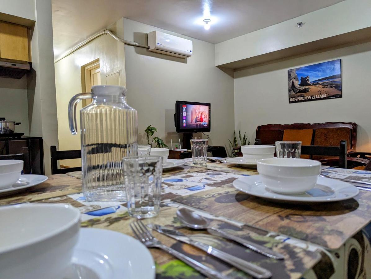 Acacia Estates' The Getaway Taguig Jade Tower Apartment Manila Exterior photo